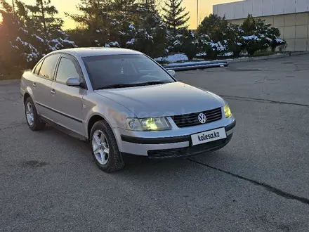 Volkswagen Passat 1998 года за 2 500 000 тг. в Алматы – фото 2