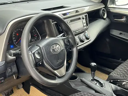 Toyota RAV4 2013 года за 9 750 000 тг. в Актобе – фото 12