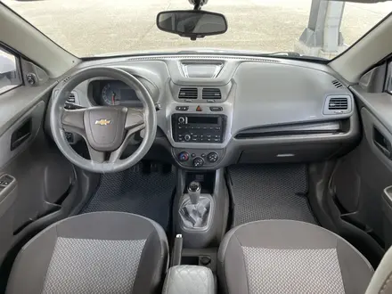 Chevrolet Cobalt 2022 года за 4 340 000 тг. в Караганда – фото 9
