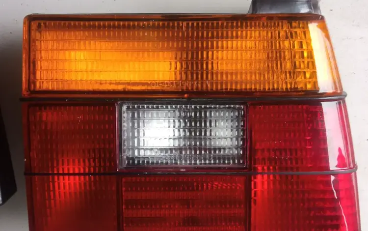 Задние фары на Volkswagen jetta 2 за 25 000 тг. в Караганда