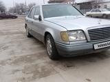 Mercedes-Benz E 230 1993 года за 1 500 000 тг. в Астана – фото 3