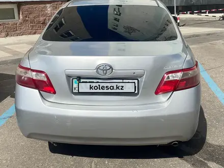 Toyota Camry 2006 года за 5 500 000 тг. в Экибастуз – фото 2