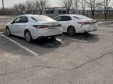 Toyota Camry 2018 года за 9 800 000 тг. в Тараз – фото 4