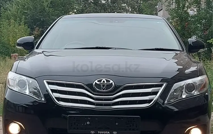 Toyota Camry 2011 года за 6 200 000 тг. в Семей