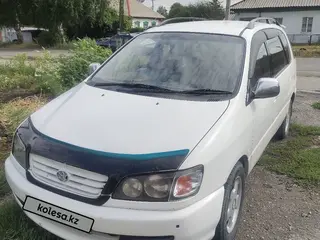 Toyota Ipsum, 1997