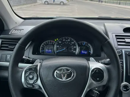Toyota Camry 2014 года за 7 150 000 тг. в Астана – фото 16