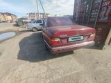 Mercedes-Benz E 200 1993 годаүшін830 000 тг. в Уральск – фото 2