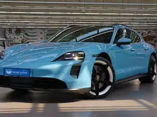 Porsche Taycan, 2023