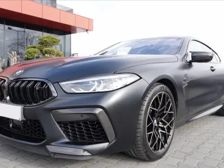 BMW M8 2021 года за 82 000 000 тг. в Алматы – фото 9