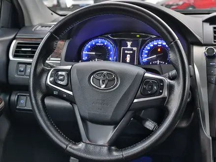 Toyota Camry 2016 года за 10 590 000 тг. в Алматы – фото 10