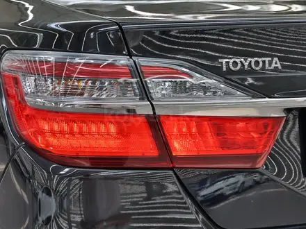 Toyota Camry 2016 года за 10 590 000 тг. в Алматы – фото 7