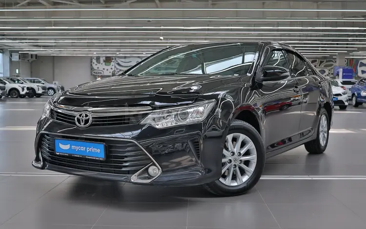 Toyota Camry 2016 года за 10 590 000 тг. в Алматы