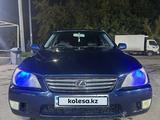 Lexus IS 200 2004 годаfor2 800 000 тг. в Алматы