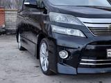 Toyota Vellfire 2012 года за 6 000 000 тг. в Актобе – фото 2