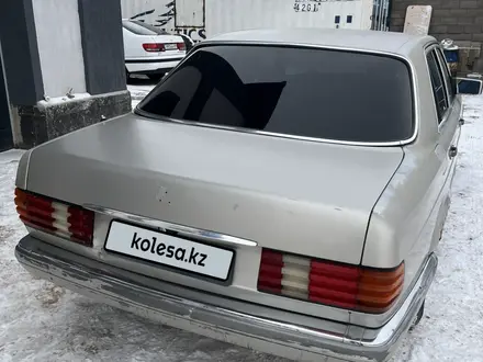 Mercedes-Benz S 260 1986 года за 1 800 000 тг. в Астана – фото 3