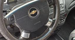 Chevrolet Aveo 2011 года за 3 400 000 тг. в Рудный – фото 5