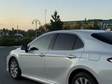 Toyota Camry 2019 года за 13 000 000 тг. в Кызылорда – фото 2
