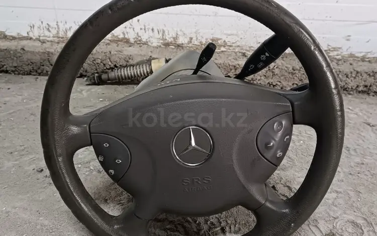 Руль на Mercedes w211 за 25 000 тг. в Алматы