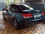 Chevrolet Cruze 2011 годаfor3 200 000 тг. в Алматы – фото 2