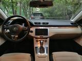 Volkswagen Passat CC 2012 года за 4 850 000 тг. в Алматы – фото 4