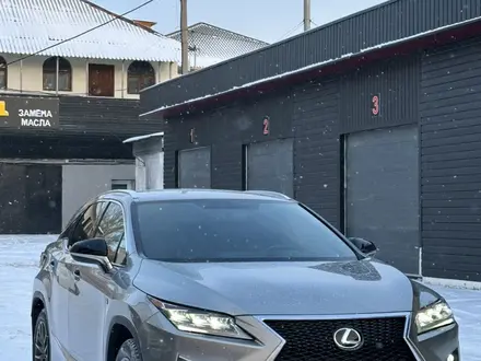 Lexus RX 200t 2018 года за 21 000 000 тг. в Астана – фото 3