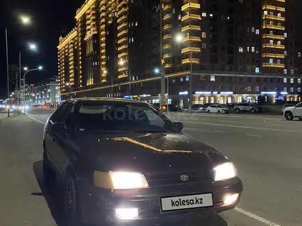 Toyota Carina E 1993 года за 1 800 000 тг. в Жанаозен – фото 2