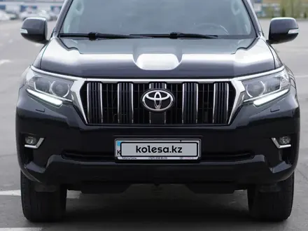 Toyota Land Cruiser Prado 2018 года за 22 200 000 тг. в Алматы – фото 2