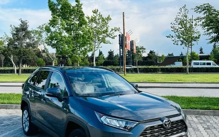 Toyota RAV4 2021 годаүшін16 000 000 тг. в Атырау