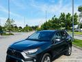 Toyota RAV4 2021 годаfor16 300 000 тг. в Атырау – фото 4