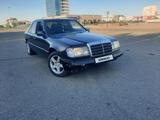 Mercedes-Benz E 230 1988 годаfor1 050 000 тг. в Талдыкорган