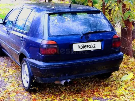 Volkswagen Golf 1994 года за 1 700 000 тг. в Шымкент – фото 4