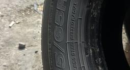 Комплект шин 265/65R17! за 25 000 тг. в Алматы – фото 4