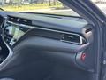 Toyota Camry 2018 года за 13 200 000 тг. в Костанай – фото 24