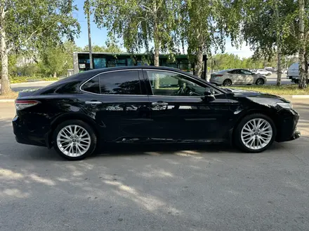 Toyota Camry 2018 года за 13 200 000 тг. в Костанай – фото 5