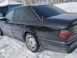 Mercedes-Benz E 220 1993 года за 2 600 000 тг. в Алматы