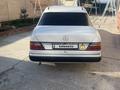 Mercedes-Benz E 200 1993 года за 1 400 000 тг. в Тараз – фото 2