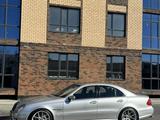 Mercedes-Benz E 55 AMG 2005 годаүшін11 500 000 тг. в Макинск – фото 3
