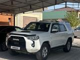 Toyota 4Runner 2023 года за 27 000 000 тг. в Актау