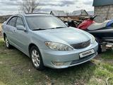 Toyota Camry 2005 года за 6 000 000 тг. в Усть-Каменогорск – фото 3