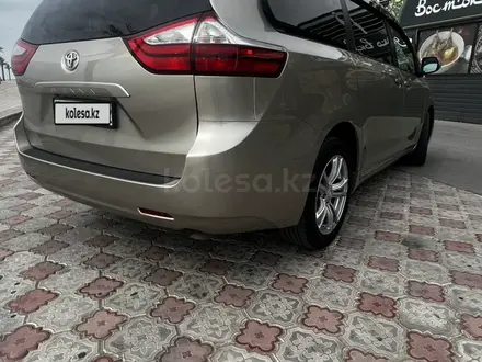 Toyota Sienna 2016 года за 14 300 000 тг. в Актау – фото 5