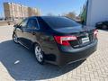 Toyota Camry 2014 года за 4 200 000 тг. в Актобе – фото 3