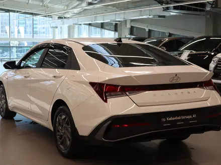 Hyundai Elantra Comfort 2024 года за 9 750 000 тг. в Астана – фото 6