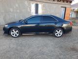 Toyota Camry 2013 года за 8 200 000 тг. в Атырау – фото 2