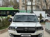 Toyota Land Cruiser 2021 года за 40 000 000 тг. в Шымкент