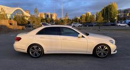 Mercedes-Benz E 400 2015 года за 12 000 000 тг. в Караганда – фото 2