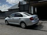 Skoda Rapid 2014 годаfor4 500 000 тг. в Караганда – фото 3