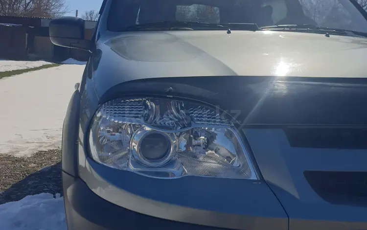 Chevrolet Niva 2015 года за 4 400 000 тг. в Шымкент