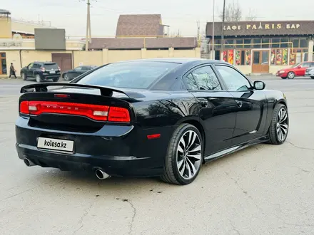 Dodge Charger 2013 года за 19 000 000 тг. в Алматы – фото 3