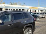 Toyota RAV4 2021 годаүшін15 900 000 тг. в Петропавловск – фото 4