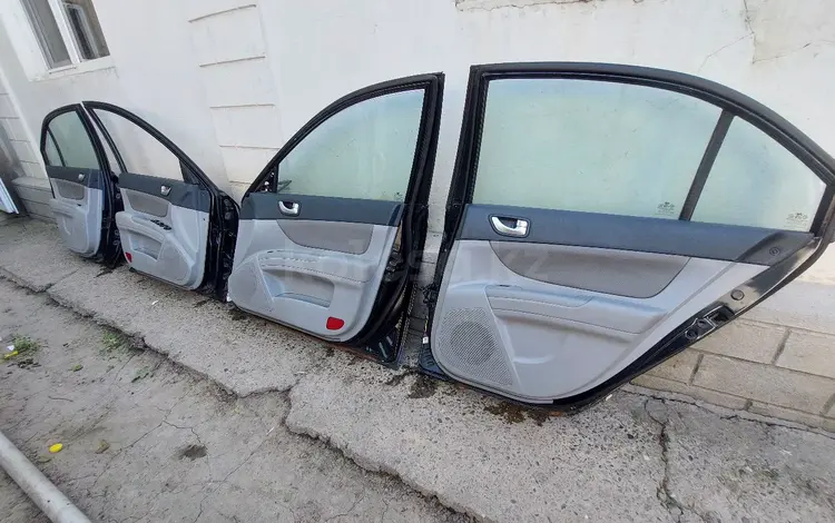Дверные обшивки на Hyundai Sonata NF за 50 000 тг. в Шымкент